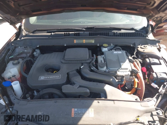 2019 Ford Fusion Hybrid Titanium with VIN 3FA6P0RU2KR123786, listed as a IAAI auction lot 41857026 with 49,604 mi miles. Bid and sale history available at carsss.com. Image 10.