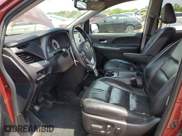2016 Toyota Sienna SE с VIN 5TDXK3DC3GS758341, выставлен на аукционе Copart как лот 60935395 с пробегом 176 295 миль миль и Списание • Salvage title. История ставок и продаж доступна на DreamBid. Изображение 7.