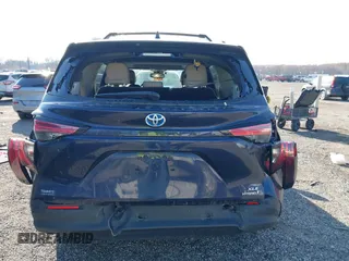 2021 Toyota Sienna XLE with VIN 5TDJRKEC6MS050638, listed as a IAAI auction lot 40875583 with 22,602 mi miles and . Bid and sale history available at DreamBid. Image 15.