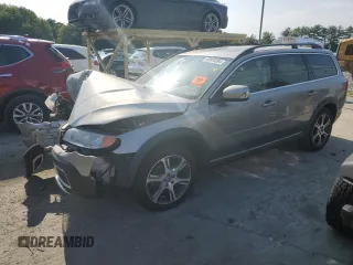 2012 Volvo XC70 3.2L with VIN YV4940BZ3C1132091, listed as a Copart auction lot 69978264 with Not Provided miles and Salvage Title. Bid and sale history available at DreamBid. Image 1.