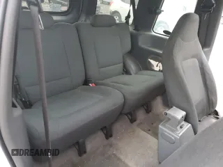 2002 Ford Explorer Sport XLS z VIN 1FMZU70E72UC68289, wystawiony jako Copart lot #79013744 z przebiegiem 149 269 mil mil oraz Szkoda całkowita • Salvage title. Historia ofert i sprzedaży dostępna na DreamBid. Obrazek 11.