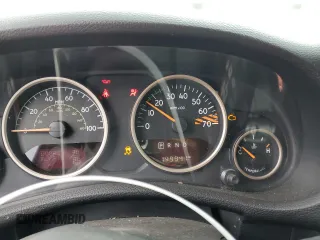 2017 Jeep Wrangler Sahara z VIN 1C4AJWBG5HL542123, wystawiony jako Copart lot #49315805 z przebiegiem 149 941 mil mil oraz Szkoda całkowita • Salvage title. Historia ofert i sprzedaży dostępna na DreamBid. Obrazek 9.
