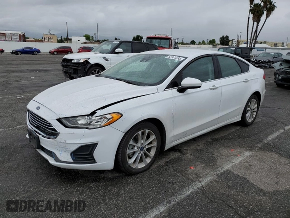 2020 Ford Fusion SE with VIN 3FA6P0LU8LR266753, listed as a Copart auction lot 52341535 with 70,551 mi miles and Salvage title. Bid and sale history available at DreamBid. Image 1.