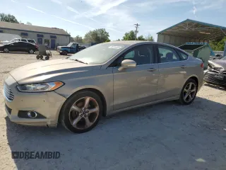 2015 Ford Fusion SE z VIN 3FA6P0HD6FR255909, wystawiony jako Copart lot #58354455 z przebiegiem 213 403 mil mil oraz Czysty tytuł • Clean title. Historia ofert i sprzedaży dostępna na DreamBid. Obrazek 1.