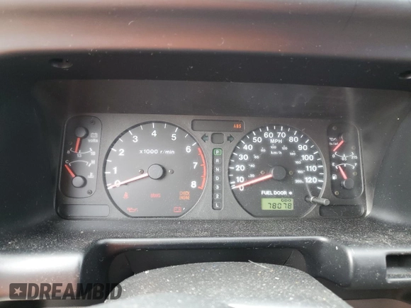 2001 Isuzu Trooper S z VIN JACDS58X617J03960, wystawiony jako Copart lot #86744174 z przebiegiem 78 078 mil mil oraz Nie do naprawy • Non repairable. Historia ofert i sprzedaży dostępna na DreamBid. Obrazek 9.