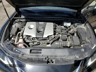 2019 Lexus ES 300h z VIN 58AB21B11KU003746, wystawiony jako Copart lot #53684735 z przebiegiem 260 469 mil mil oraz Szkoda całkowita • Salvage title. Historia ofert i sprzedaży dostępna na DreamBid. Obrazek 11.