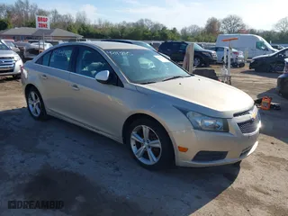 2012 Chevrolet Cruze LT w/2LT with VIN 1G1PG5SC9C7144150, listed as a IAAI auction lot 42113185 with 152,398 mi miles. Bid and sale history available at carsss.com. Image 1.