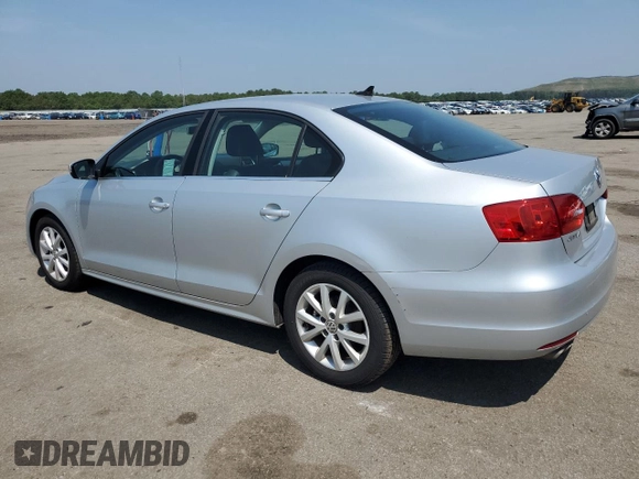2013 Volkswagen Jetta SE with VIN 3VWDP7AJ6DM444111, listed as a Copart auction lot 60243665 with 47,005 mi miles and Salvage title. Bid and sale history available at DreamBid. Image 2.
