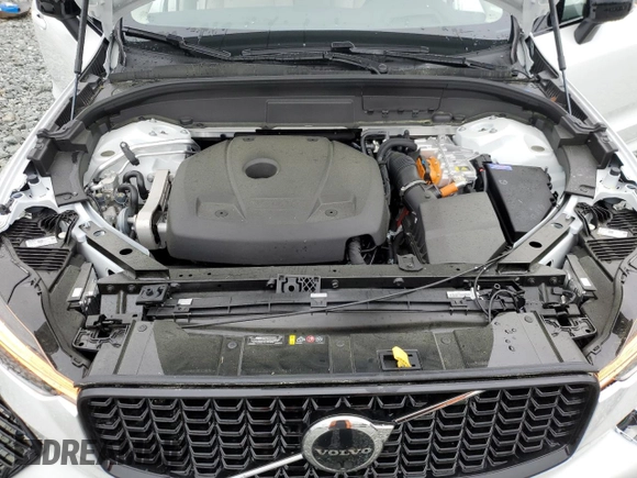2025 Volvo XC60 Ultra с VIN YV4H60RM8S1054504, выставлен на аукционе Copart как лот 52812715 с пробегом 1 752 миль миль и Списание • Salvage title. История ставок и продаж доступна на DreamBid. Изображение 13.