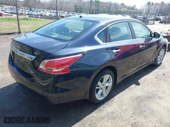 2013 Nissan Altima S with VIN 1N4AL3AP9DC207683, listed as a IAAI auction lot 41830499 with 111,884 mi miles and . Bid and sale history available at DreamBid. Image 4.