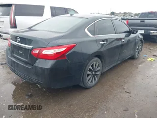 2017 Nissan Altima SV with VIN 1N4AL3AP8HC112294, listed as a IAAI auction lot 41462308 with 139,774 mi miles and . Bid and sale history available at DreamBid. Image 4.