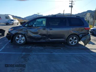 2015 Toyota Sienna LE AAS with VIN 5TDKK3DC3FS529845, listed as a IAAI auction lot 41627102 with 130,334 mi miles. Bid and sale history available at carsss.com. Image 15.