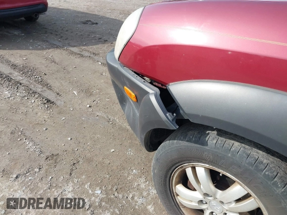 2007 Hyundai Tucson SE with VIN KM8JN12D57U591744, listed as a IAAI auction lot 41511882 with 259,397 mi miles. Bid and sale history available at carsss.com. Image 6.