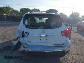 2019 Nissan Pathfinder SL с VIN 5N1DR2MN7KC582944, выставлен на аукционе IAAI как лот 41464872 с пробегом 70 031 миль миль и . История ставок и продаж доступна на DreamBid. Изображение 6.