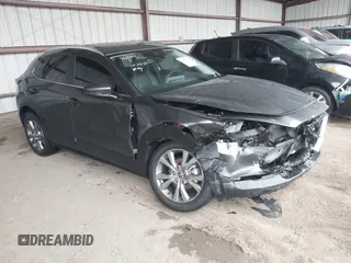 2022 Mazda CX-30 2.5 S Carbon Edition with VIN 3MVDMBCL1NM425026, listed as a IAAI auction lot 41223835 with 1 mi miles. Bid and sale history available at carsss.com. Image 1.