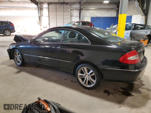 2008 Mercedes-Benz CLK-Class 3.5L with VIN WDBTJ56H08F237826, listed as a Copart auction lot 77552714 with 124,059 mi miles and Salvage Title. Bid and sale history available at carsss.com. Image 2.