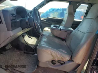 2005 Ford F-250 XL с VIN 1FTSX21585ED28951, выставлен на аукционе Copart как лот 55117845 с пробегом Не указан миль и Чистый • Clean title. История ставок и продаж доступна на DreamBid. Изображение 7.