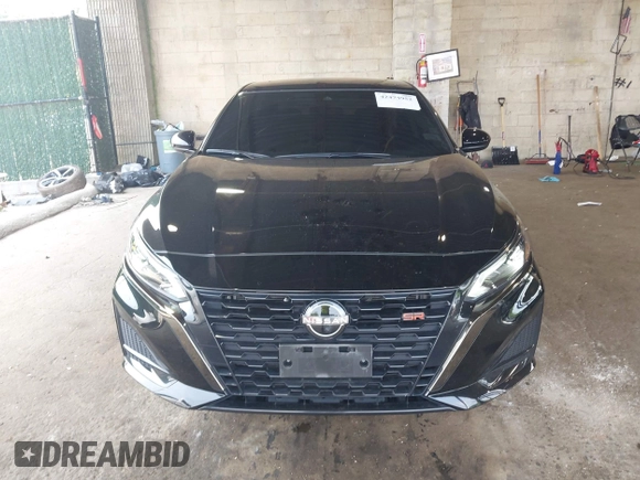 2024 Nissan Altima SR with VIN 1N4BL4CV2RN410920, listed as a IAAI auction lot 42474952 with 23,587 mi miles and . Bid and sale history available at DreamBid. Image 13.