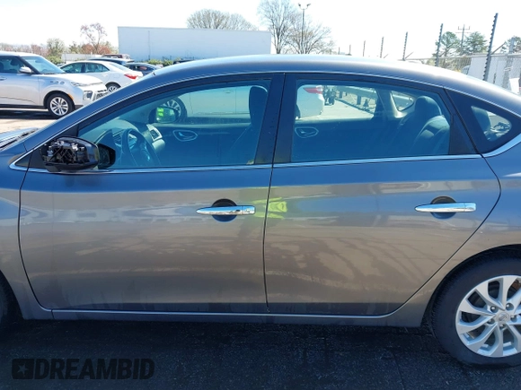2019 Nissan Sentra SV with VIN 3N1AB7AP5KL615302, listed as a IAAI auction lot 41811468 with 114,548 mi miles and . Bid and sale history available at DreamBid. Image 14.