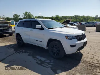 2018 Jeep Grand Cherokee Laredo with VIN 1C4RJFAG2JC117744, listed as a Copart auction lot 60881105 with 109,601 mi miles and Salvage title. Bid and sale history available at DreamBid. Image 4.