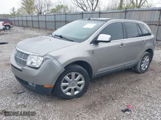 2008 Lincoln MKX with VIN 2LMDU68C58BJ13850, listed as a IAAI auction lot 41950981 with 210,463 mi miles. Bid and sale history available at carsss.com. Image 2.