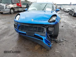 2016 Porsche Macan S с VIN WP1AB2A57GLB46214, выставлен на аукционе IAAI как лот 41537161 с пробегом Не указан миль и . История ставок и продаж доступна на DreamBid. Изображение 6.
