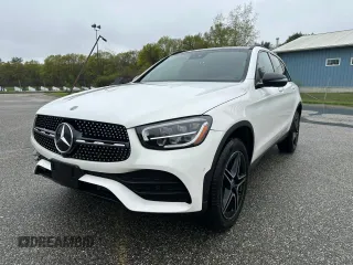 2021 Mercedes-Benz GLC 300 z VIN W1N0G8EB4MV283010, wystawiony jako Copart lot #60980235 z przebiegiem 110 910 mil mil oraz Czysty tytuł • Clean title. Historia ofert i sprzedaży dostępna na DreamBid. Obrazek 1.