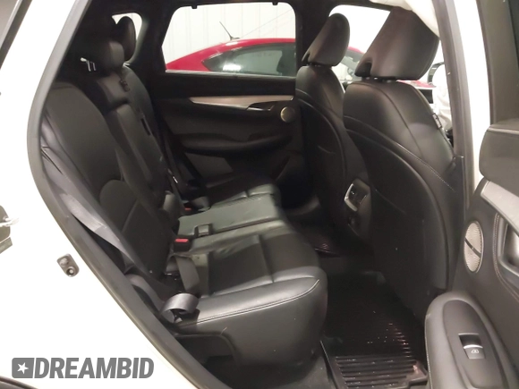 2019 Infiniti QX50 Luxe with VIN 3PCAJ5M38KF117624, listed as a IAAI auction lot 41630700 with 116,887 mi miles and . Bid and sale history available at DreamBid. Image 8.