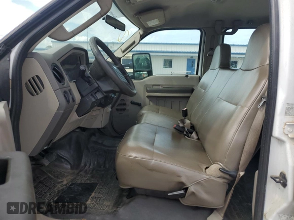 2008 Ford F-350 XL with VIN 1FTWW30Y38EE05185, listed as a Copart auction lot 65354385 with 44,148 mi miles and Salvage title. Bid and sale history available at DreamBid. Image 7.