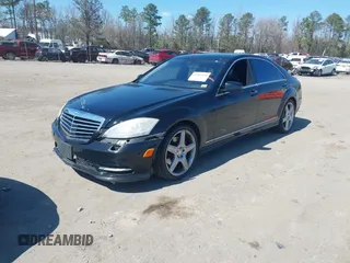 2011 Mercedes-Benz S-Class S 550 with VIN WDDNG7BB7BA398237, listed as a IAAI auction lot 41902655 with 144,321 mi miles. Bid and sale history available at carsss.com. Image 2.