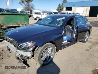 2017 Mercedes-Benz E-Class E 400 Luxury with VIN WDDZH6GB5HA194059, listed as a Copart auction lot 40840463 with 63,823 mi miles. Bid and sale history available at carsss.com. Image 1.