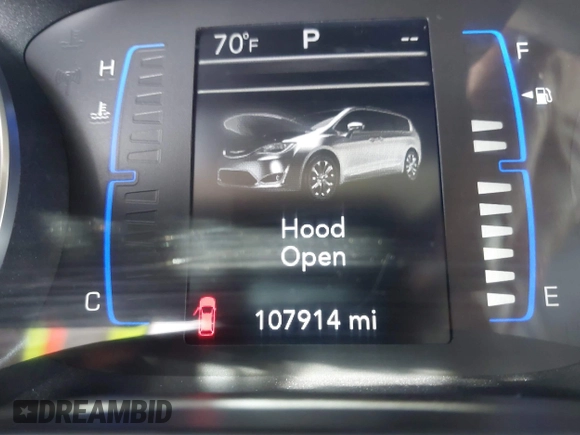 2018 Chrysler Pacifica Touring Plus with VIN 2C4RC1FG8JR125229, listed as a IAAI auction lot 41907817 with 107,914 mi miles and . Bid and sale history available at DreamBid. Image 15.