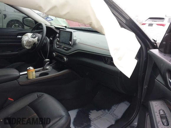 2020 Nissan Altima SR z VIN 1N4BL4CV2LN317368, wystawiony jako IAAI lot #41535712 z przebiegiem 52 323 mil mil oraz . Historia ofert i sprzedaży dostępna na DreamBid. Obrazek 5.
