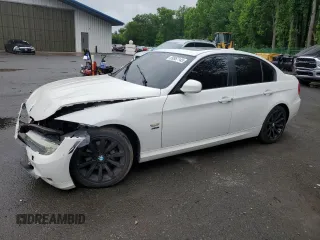 2011 BMW 3 Series 328i xDrive z VIN WBAPK5C53BA655437, wystawiony jako Copart lot #59957145 z przebiegiem Nie podano mil oraz Szkoda całkowita • Salvage title. Historia ofert i sprzedaży dostępna na DreamBid. Obrazek 1.