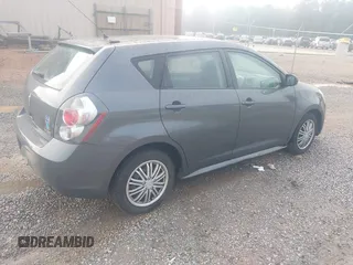 2009 Pontiac Vibe 1SB z VIN 5Y2SP67099Z415730, wystawiony jako IAAI lot #42520888 z przebiegiem 143 612 mil mil oraz . Historia ofert i sprzedaży dostępna na DreamBid. Obrazek 4.
