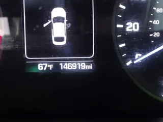 2016 Hyundai Sonata SE z VIN 5NPE24AF3GH372746, wystawiony jako IAAI lot #42343113 z przebiegiem 146 919 mil mil oraz . Historia ofert i sprzedaży dostępna na DreamBid. Obrazek 15.