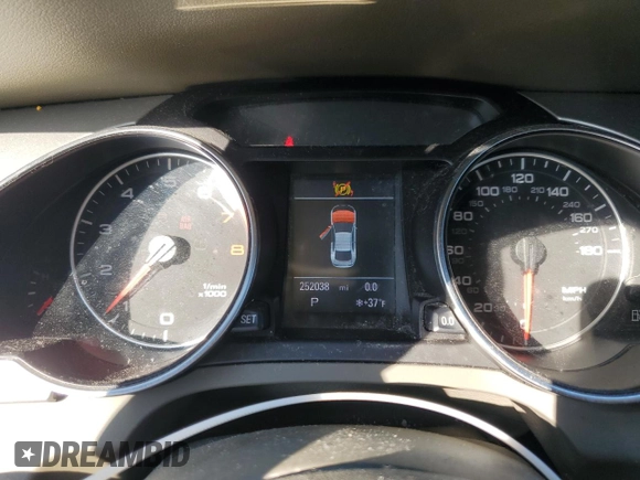 2011 Audi A5 Prestige with VIN WAUVFAFR1BA040405, listed as a Copart auction lot 48281335 with 252,038 mi miles and Clean title. Bid and sale history available at DreamBid. Image 9.