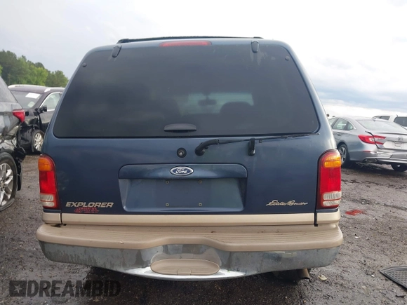 2000 Ford Explorer Eddie Bauer with VIN 1FMZU64E5YUB81536, listed as a IAAI auction lot 42270655 with 375,868 mi miles and . Bid and sale history available at DreamBid. Image 17.