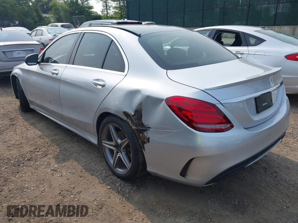 2018 Mercedes-Benz C 300 с VIN 55SWF4KB4JU267819, выставлен на аукционе IAAI как лот 42395826 с пробегом 44 618 миль миль и . История ставок и продаж доступна на DreamBid. Изображение 3.