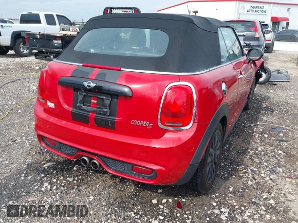 2017 MINI Convertible Cooper S с VIN WMWWG9C34H3C80967, выставлен на аукционе IAAI как лот 42116110 с пробегом 42 878 миль миль и . История ставок и продаж доступна на DreamBid. Изображение 4.