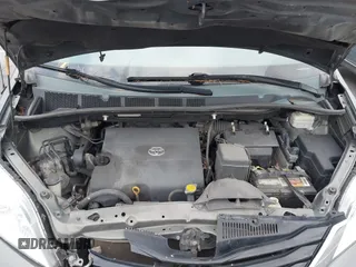 2012 Toyota Sienna LE AAS with VIN 5TDKK3DC5CS253020, listed as a IAAI auction lot 40900034 with 208,421 mi miles. Bid and sale history available at carsss.com. Image 10.