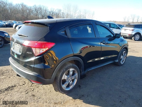 2018 Honda HR-V LX with VIN 3CZRU6H32JG704947, listed as a IAAI auction lot 41439865 with 132,175 mi miles. Bid and sale history available at carsss.com. Image 4.