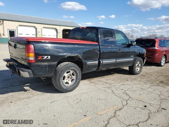 2000 Chevrolet Silverado 1500 LS with VIN 2GCEK19T6Y1320376, listed as a Copart auction lot 50760025 with 138,107 mi miles and Clean Title. Bid and sale history available at carsss.com. Image 3.
