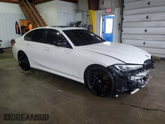 2021 BMW 3 Series M340i xDrive with VIN 3MW5U9J02M8B60533, listed as a Copart auction lot 84322494 with 0 mi miles and Salvage Title. Bid and sale history available at carsss.com. Image 4.