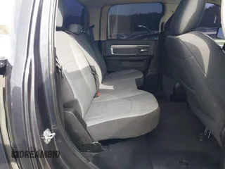 2021 Ram 1500 SLT z VIN 1C6RR7LG6MS532286, wystawiony jako IAAI lot #41609660 z przebiegiem 64 377 mil mil oraz . Historia ofert i sprzedaży dostępna na DreamBid. Obrazek 8.