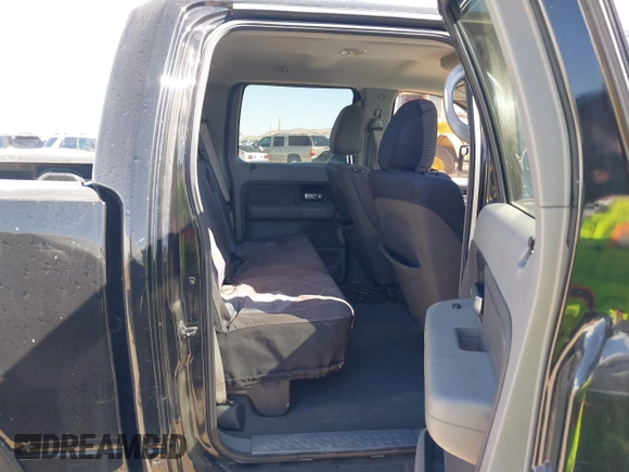 2005 Ford F-150 XLT with VIN 1FTRW12W85KC74796, listed as a IAAI auction lot 41761901 with 235,009 mi miles. Bid and sale history available at carsss.com. Image 8.