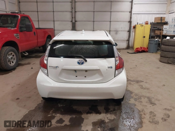 2015 Toyota Prius One with VIN JTDKDTB33F1584015, listed as a IAAI auction lot 41938091 with Not Provided miles and . Bid and sale history available at carsss.com. Image 16.