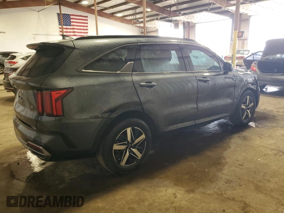 2021 Kia Sorento S with VIN 5XYRL4LC9MG008741, listed as a Copart auction lot 49992675 with 66,358 mi miles and Salvage Title. Bid and sale history available at DreamBid. Image 3.