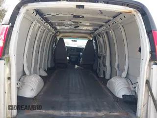 2016 Chevrolet Express Cargo Van with VIN 1GCWGBFF8G1129945, listed as a IAAI auction lot 41679828 with 270,498 mi miles. Bid and sale history available at carsss.com. Image 8.