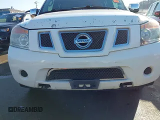 2009 Nissan Armada SE z VIN 5N1BA08D99N604316, wystawiony jako IAAI lot #41749094 z przebiegiem 326 455 mil mil oraz . Historia ofert i sprzedaży dostępna na DreamBid. Obrazek 19.